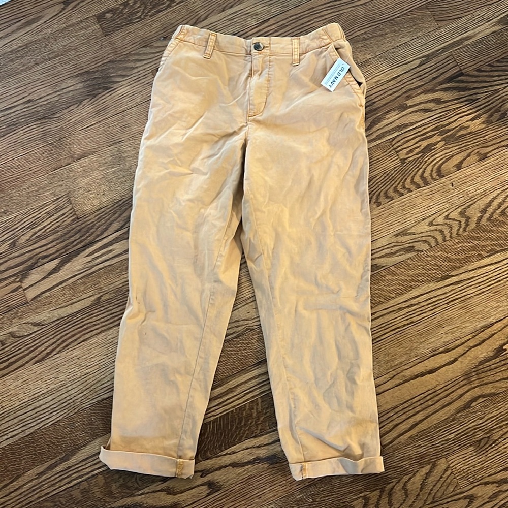 Old Navy Khaki pants